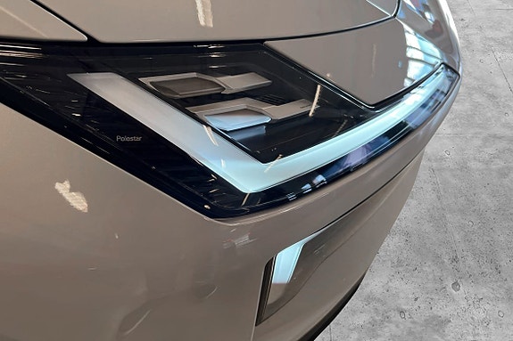 Polestar 4 17 of 27