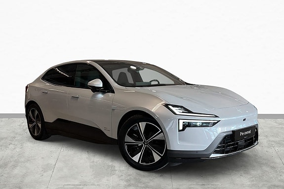Polestar 4 10 of 27