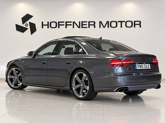 Audi A8 3 of 22