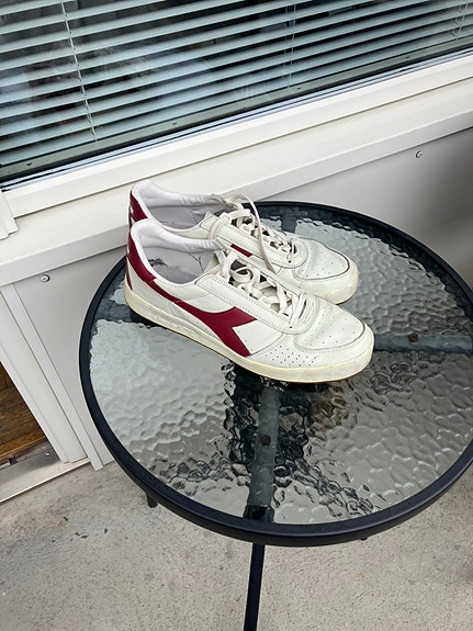 Product image 1 of 3