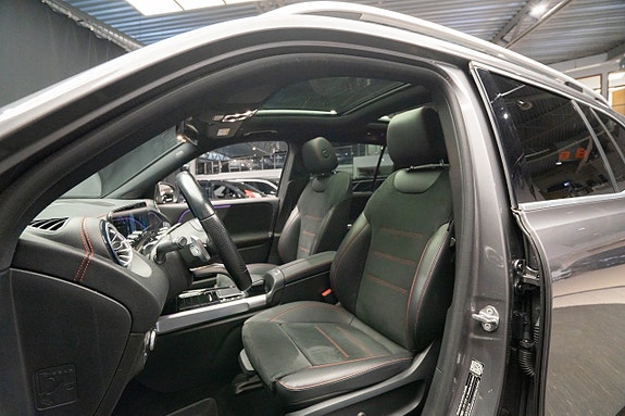 Mercedes-Benz EQB350 17 of 23