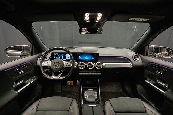 Mercedes-Benz EQB350 13 of 23