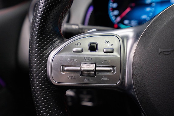 Mercedes-Benz EQB350 19 of 23