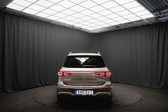 Mercedes-Benz EQB350 8 of 23