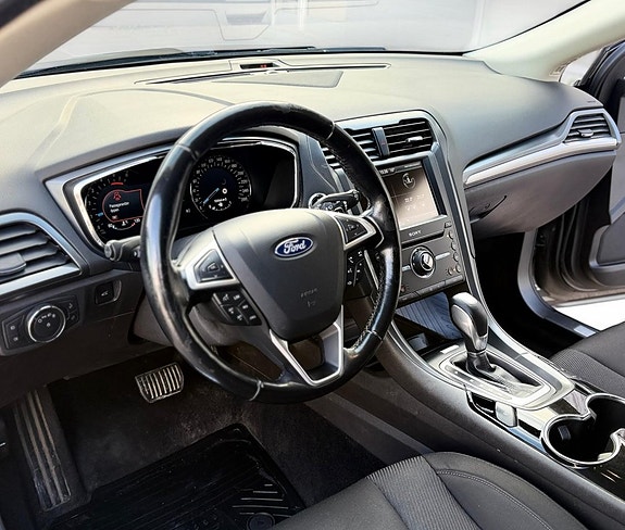 Ford Mondeo 11 of 19