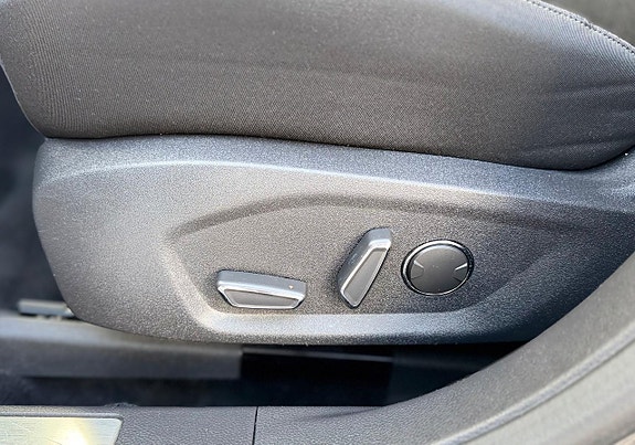 Ford Mondeo 16 of 19