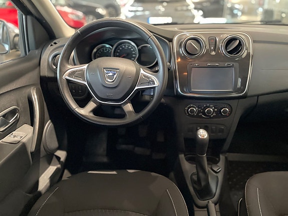 Dacia Logan 11 of 16