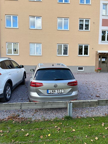 Volkswagen Passat 4 of 4