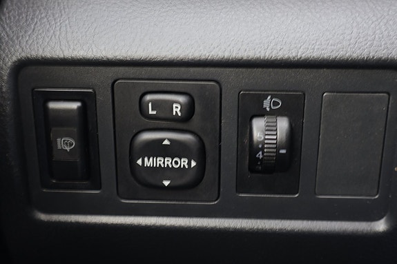 Toyota Corolla Verso 16 of 19