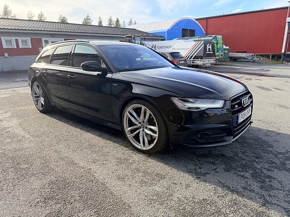 Audi S6 18 of 28