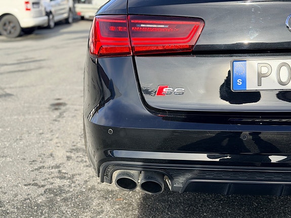 Audi S6 10 of 28