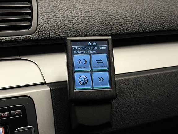 Volkswagen Passat 19 of 20