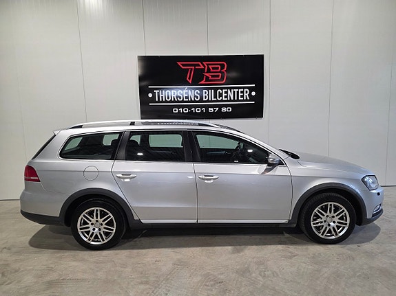 Volkswagen Passat Alltrack 12 of 18
