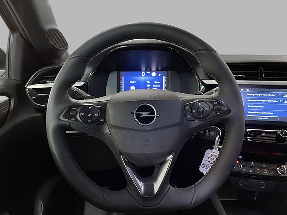 Opel Corsa 10 of 16