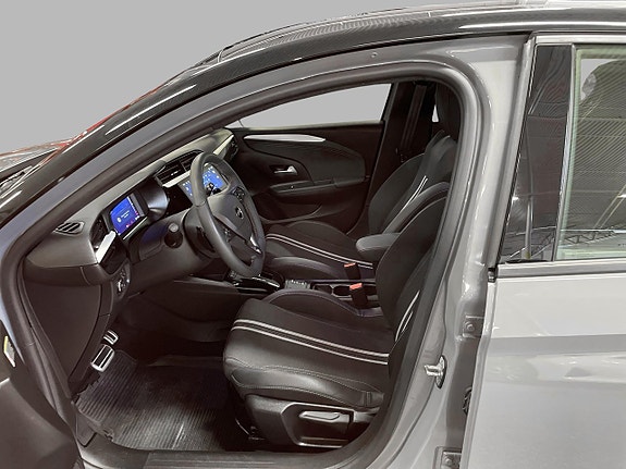 Opel Corsa 9 of 16