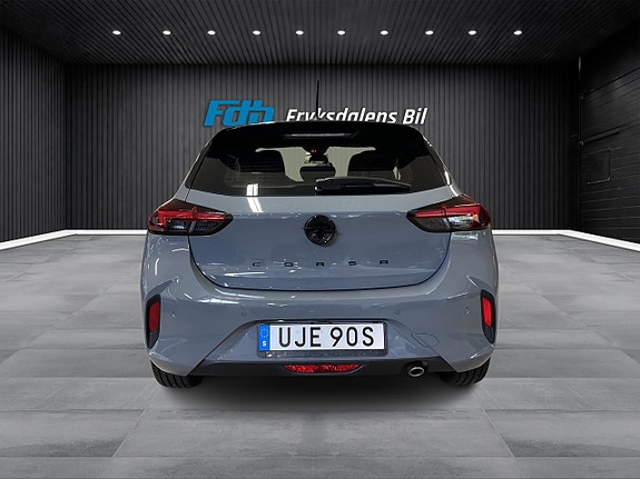 Opel Corsa 4 of 16