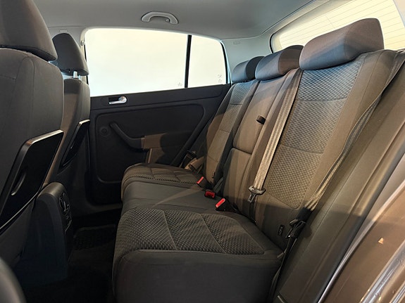 Volkswagen Golf Plus 9 of 14