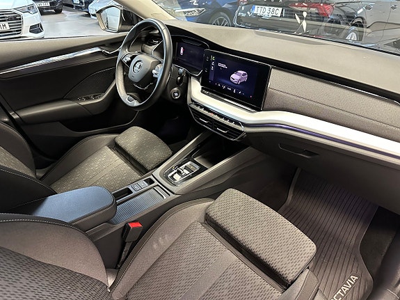 Skoda Octavia 12 of 30