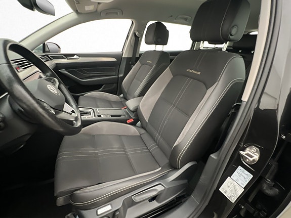 Volkswagen Passat Alltrack 9 of 30