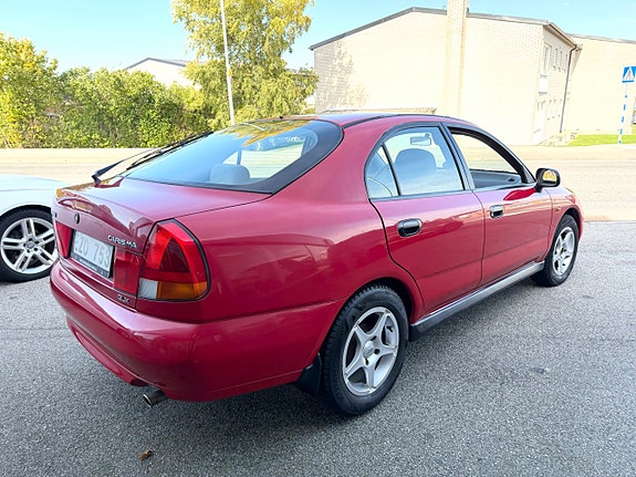 Mitsubishi Carisma 5 of 21