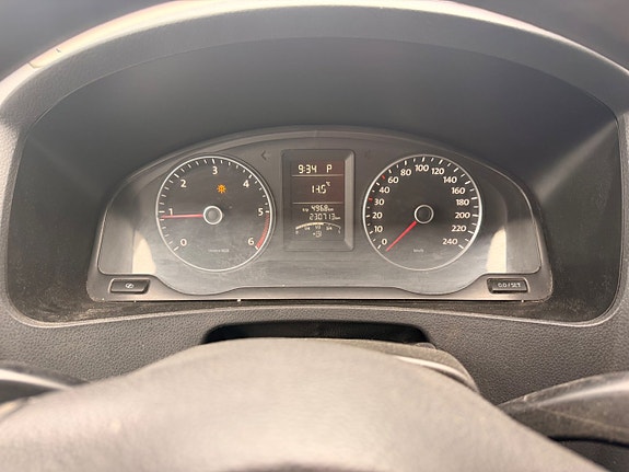 Volkswagen Transporter 12 of 16