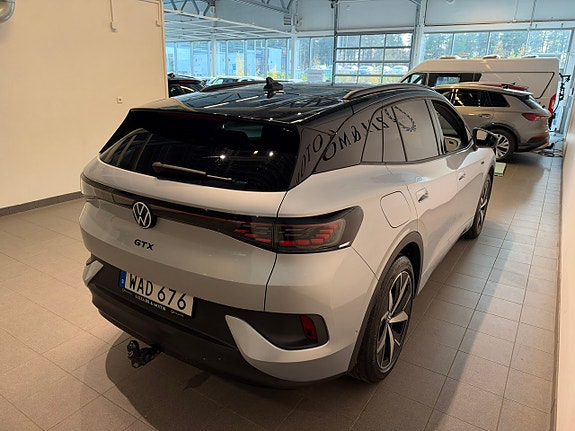 Volkswagen ID.4 GTX 3 of 16