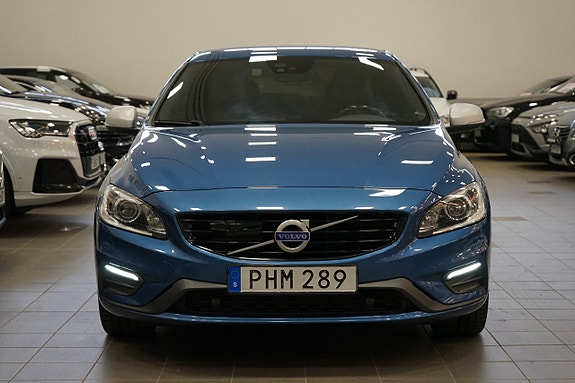 Volvo S60 3 of 25