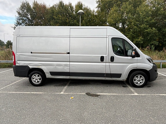 Peugeot Boxer 5 of 14