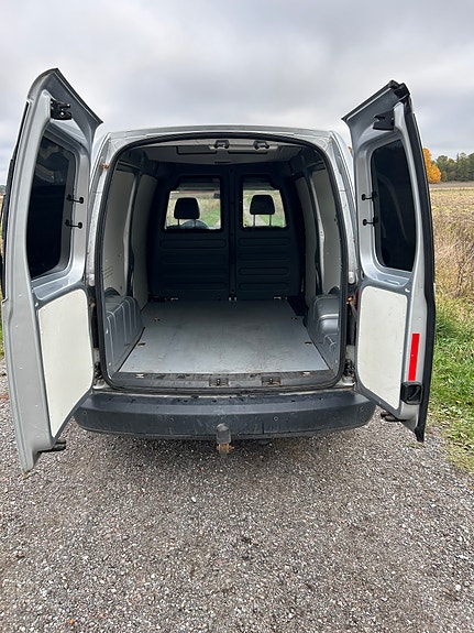 Volkswagen Caddy Maxi 7 of 10