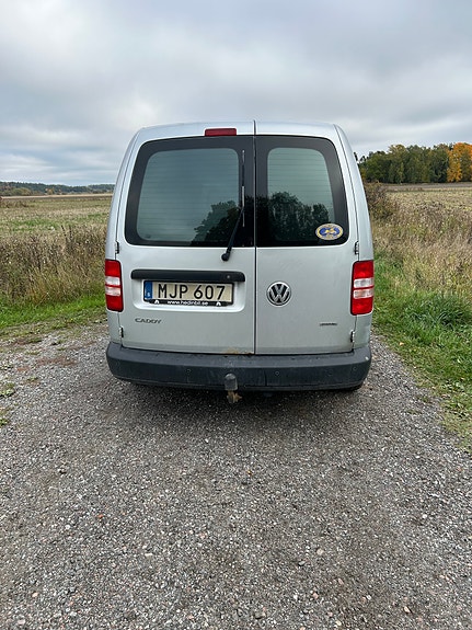 Volkswagen Caddy Maxi 4 of 10