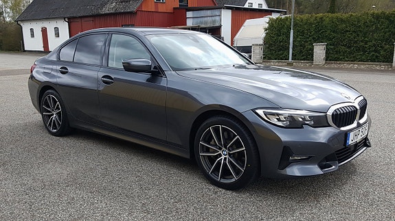BMW 330e 6 of 29