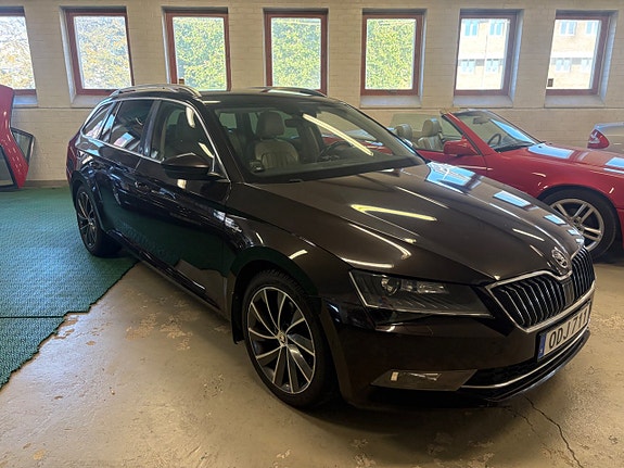 Skoda Superb 5 of 11