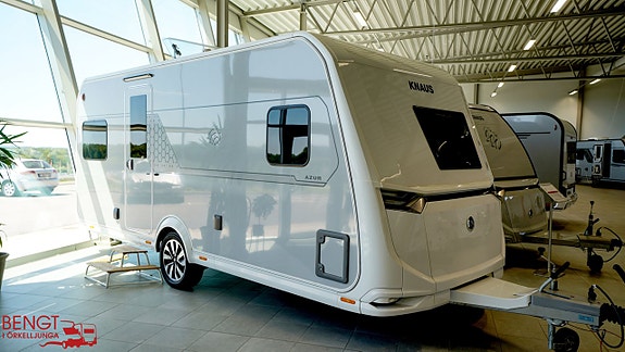 Knaus AZUR 500 FU | Fransk säng