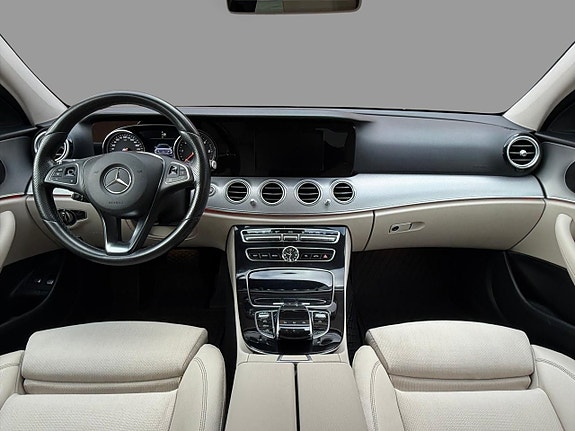 Mercedes-Benz E220 d 12 of 18