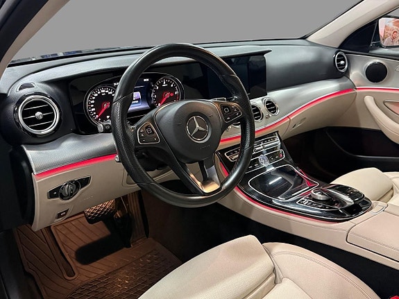 Mercedes-Benz E220 d 15 of 18