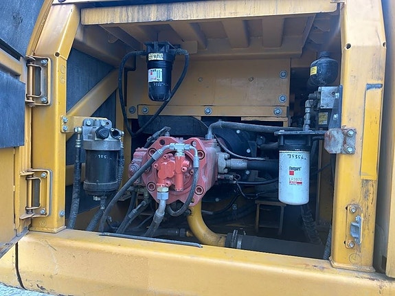 LiuGong 922 E 10 of 13
