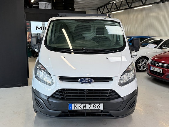 Ford Transit Custom 4 of 21