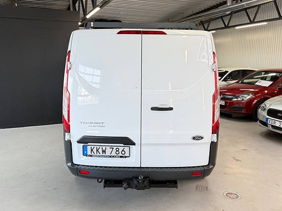 Ford Transit Custom 9 of 21