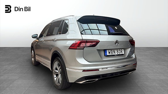 Volkswagen Tiguan 3 of 18