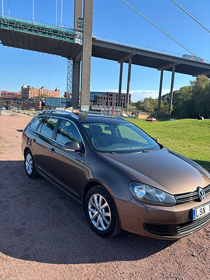 Volkswagen Golf VI 3 of 5