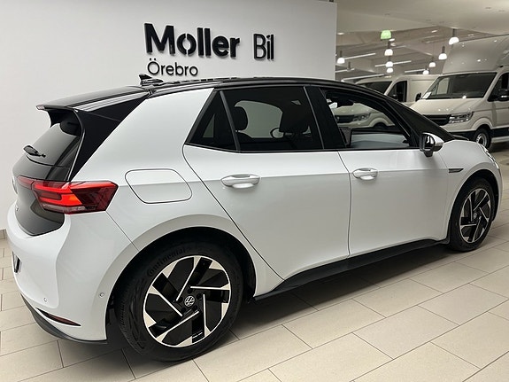 Volkswagen ID.3 5 of 17