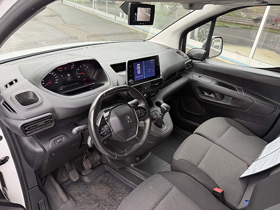 Peugeot Partner 8 of 9