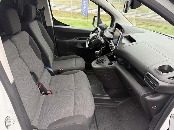 Peugeot Partner 9 of 9