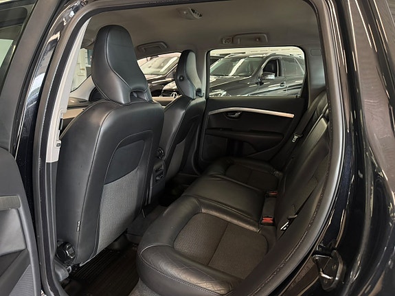 VOLVO V70 2.5FT FLEXIFUEL ETHANOL USINE 231 ch BVA BUSINESS MOMENTUM - ATTELAGE - 232000 km