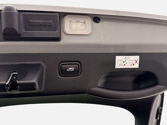Kia EV6 12 of 30