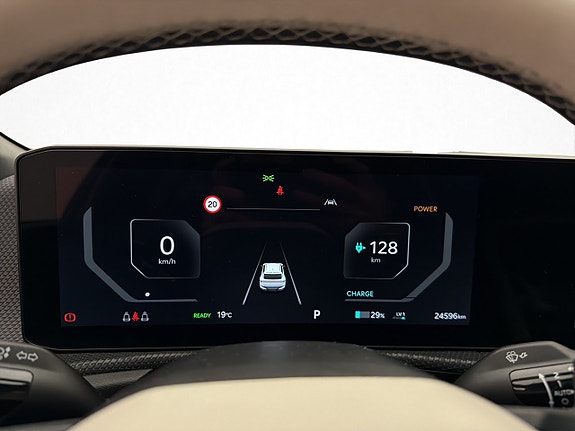 Kia EV6 24 of 30