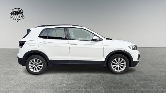 Volkswagen T-Cross 4 of 15