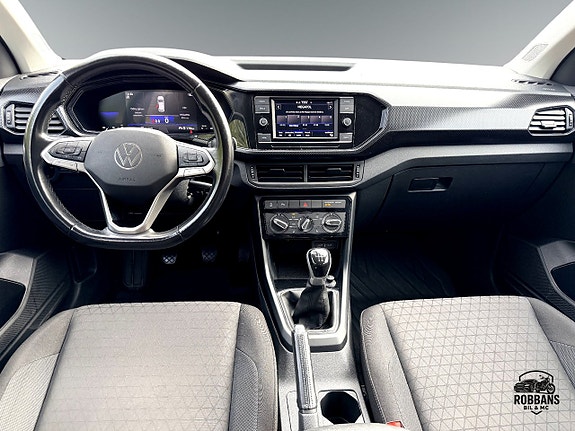 Volkswagen T-Cross 11 of 15