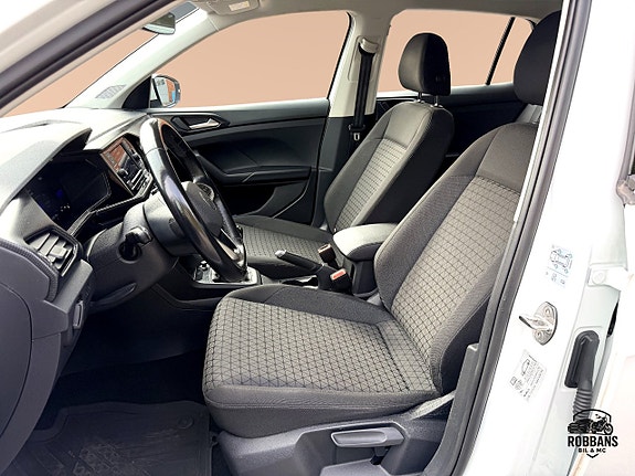 Volkswagen T-Cross 9 of 15