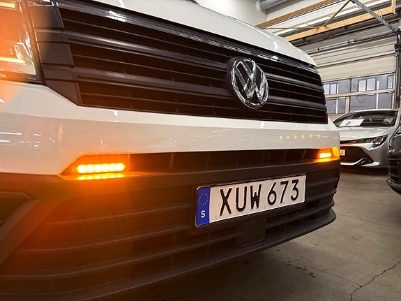 Volkswagen Crafter 25 of 26